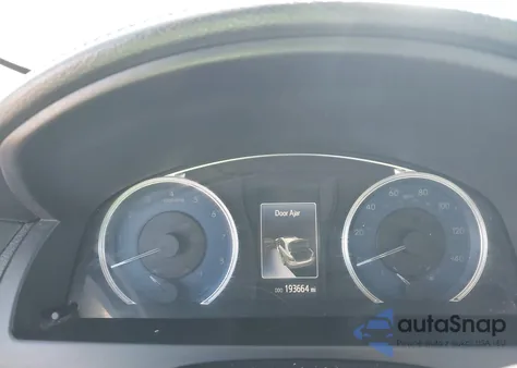 2016 Toyota Camry Le z USA, uszkodzony, nr VIN 4T4BF1FK0GR524663